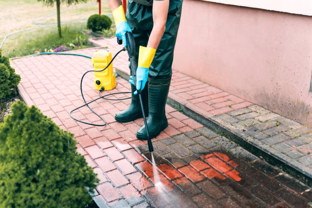 Best Pool Deck Cleaning  in Bear Creek Ranch, TX
